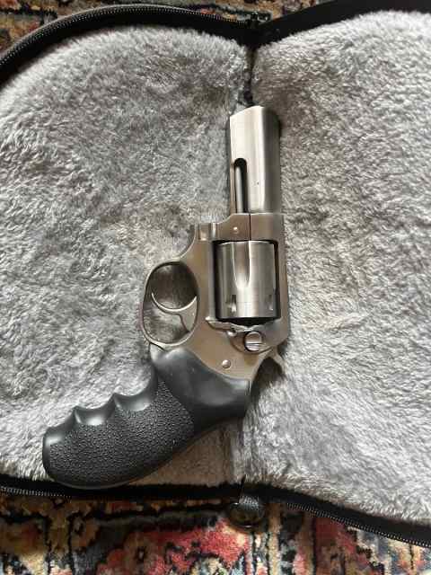 Ruger SP101 3” .357