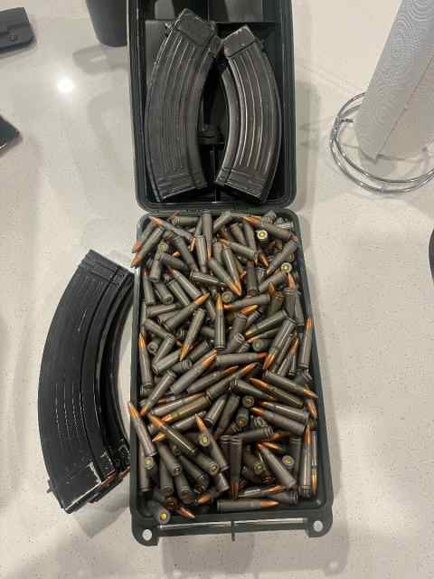 7.62x39 AMMO W/ AK MAGS