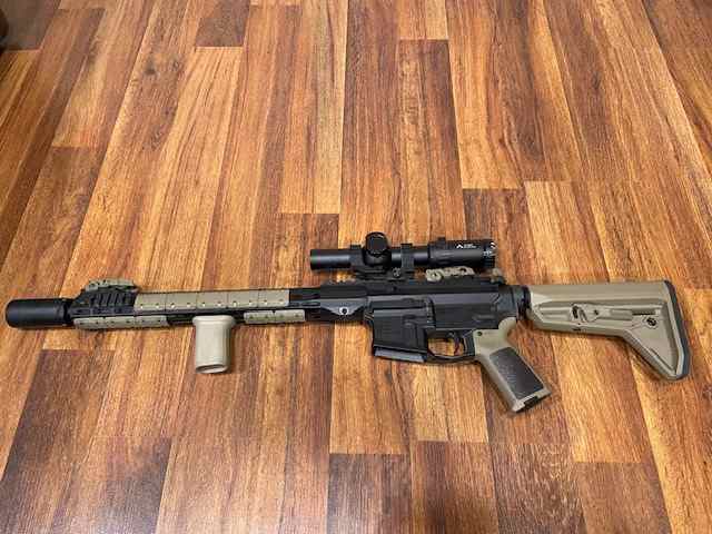 Aero Precision M4E1 16&quot; 5.56