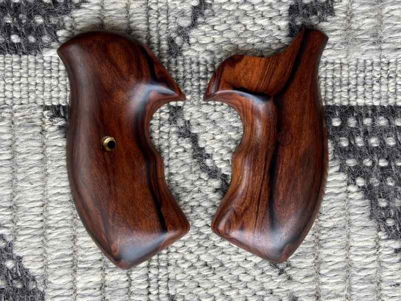 New Craig Spegel S&amp;W K/L Extended Boot Grips