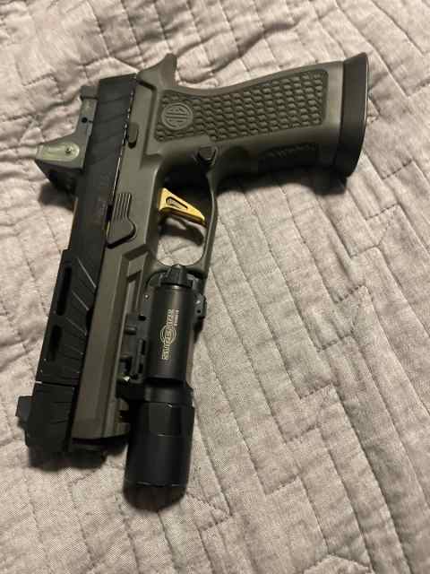 Sig SAUER p320 specter comp