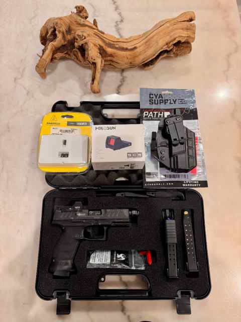 Springfield Hellcat Pro 9mm FDE