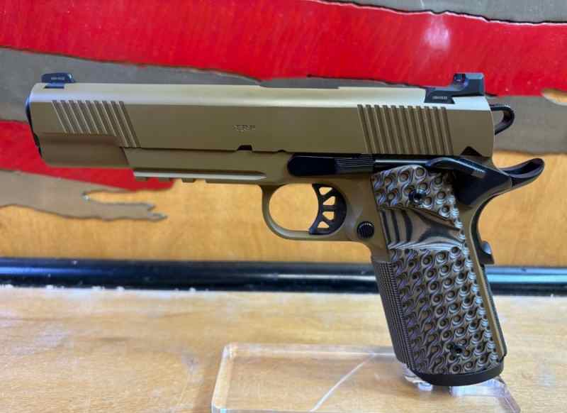 Magnum Research Desert Eagle MK XIX, .50 AE &amp; 44-M