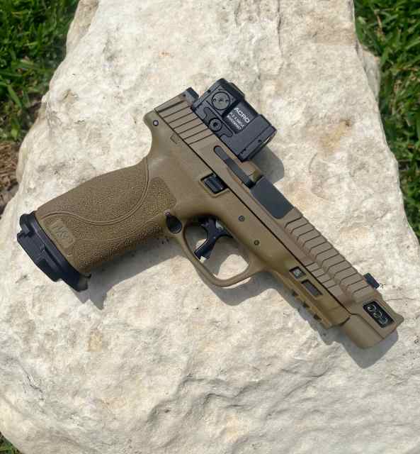 Floyd’s Custom Shop M&amp;P 2.0 5inch FDE 9MM
