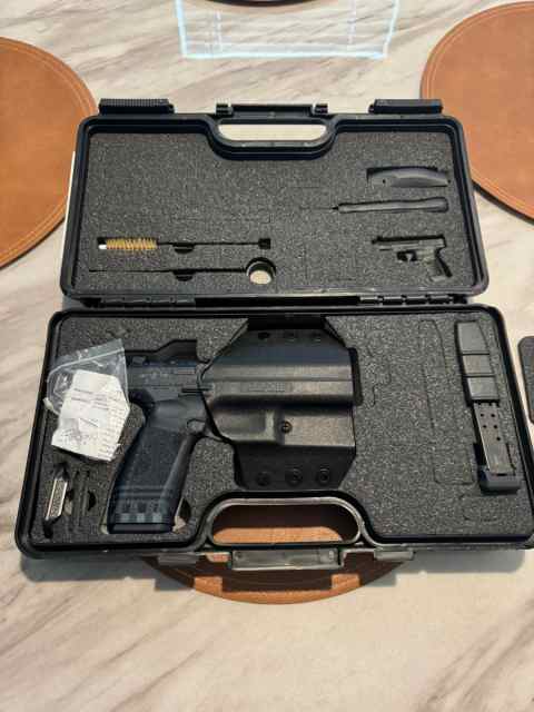 CANIK METE SFT 9MM 4.5&#039;&#039;BBL