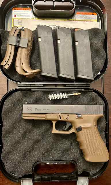 Glock 21 Gen 4 FDE with original box and 3 mags