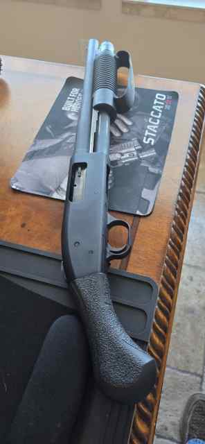 Mossberg Shockwave 12 gauge 