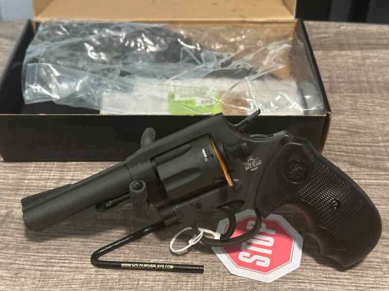 RIA M-200 .38 Spl Revolver, 4&quot;, K-Frame style