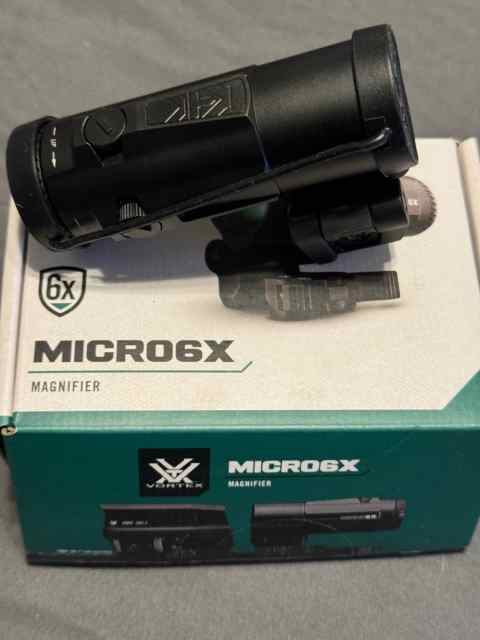 Vortex Micro 6X Magnifier