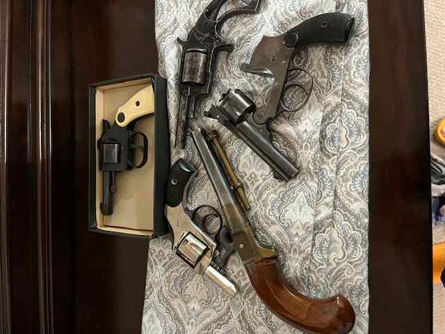 Antigue pistols all or none make offer