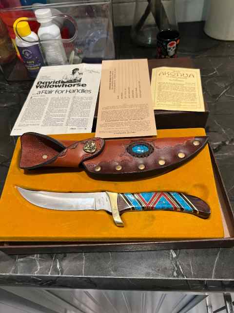 Buck knife Akuana
