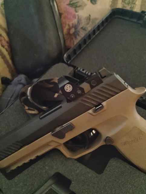 Sig P320 w/Romeo One Red Dot