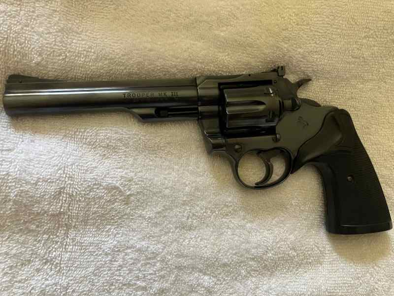 Colt Trooper III 22Mag 