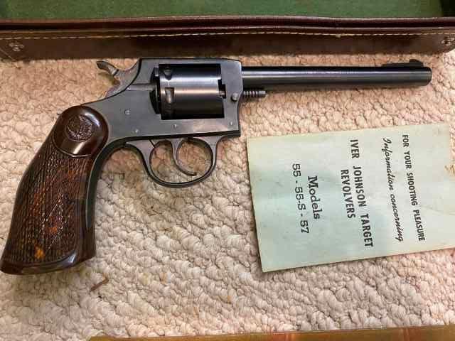 Iver Johnsoner Target 22lr revolver