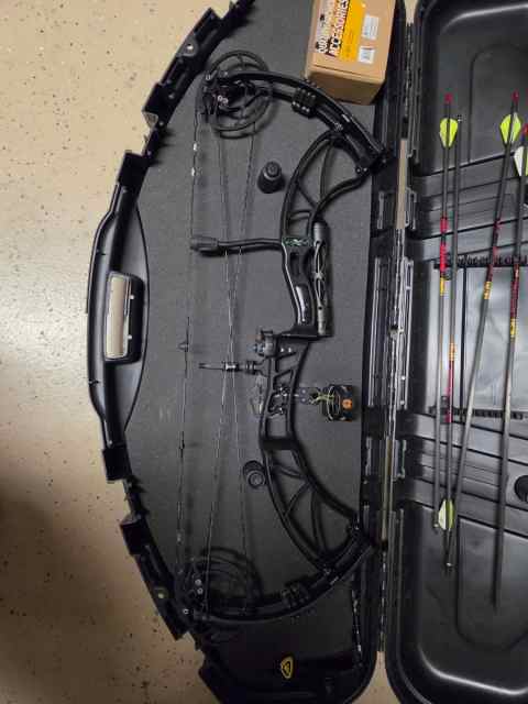 Compound Bows
