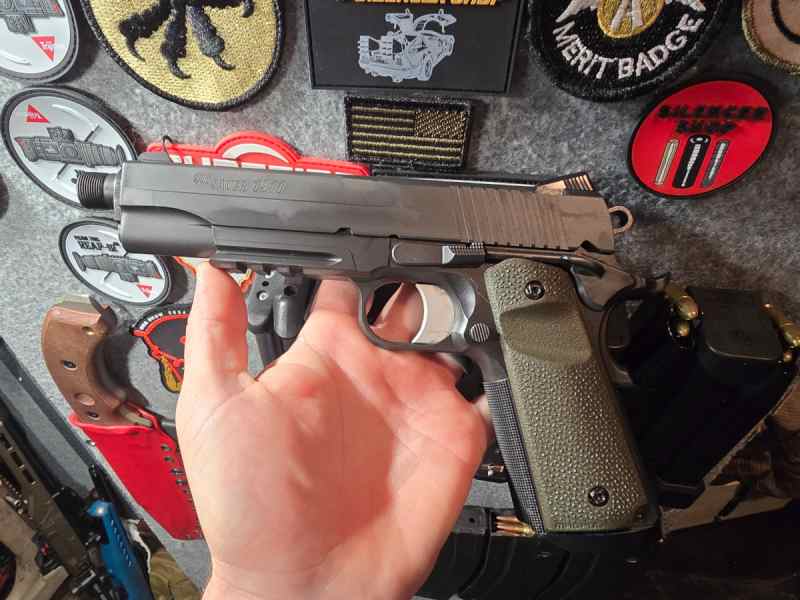 Sig 1911 45 threaded 