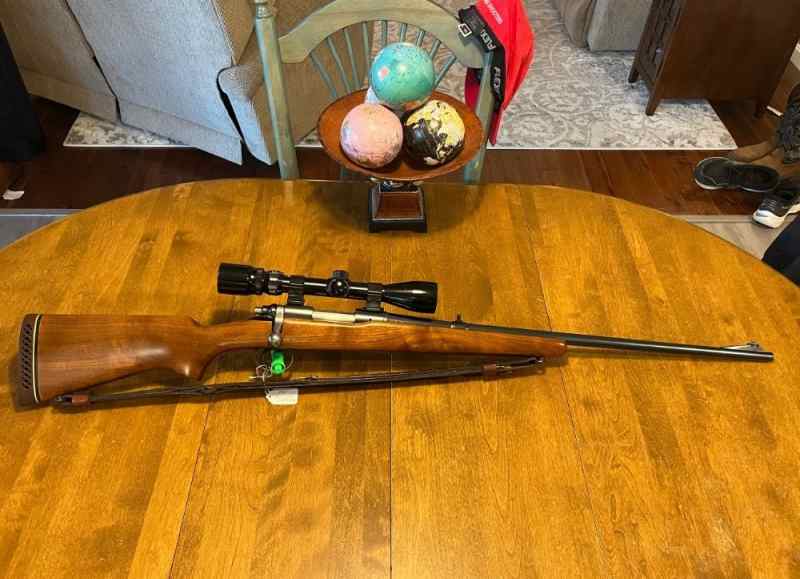 Remington 722 257 Roberts in like NEW 