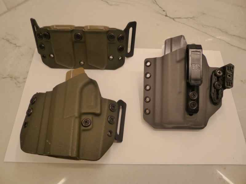 CZ P10 S - LH Kydex Holster and Mag pouch