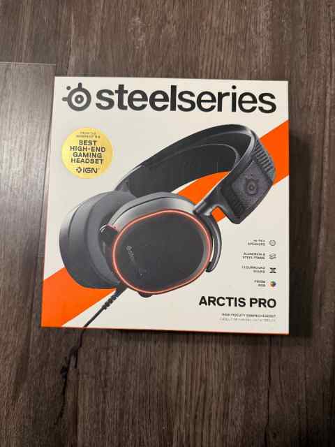 Steelseries Arctis Pro Wired Headphones OBO