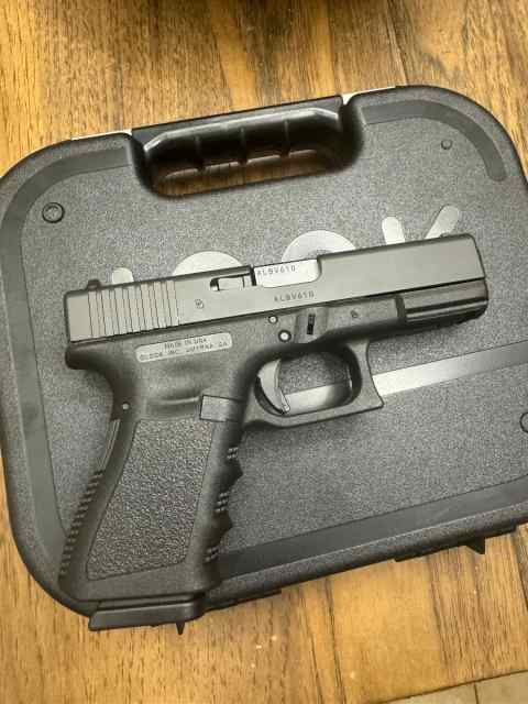 Glock 19