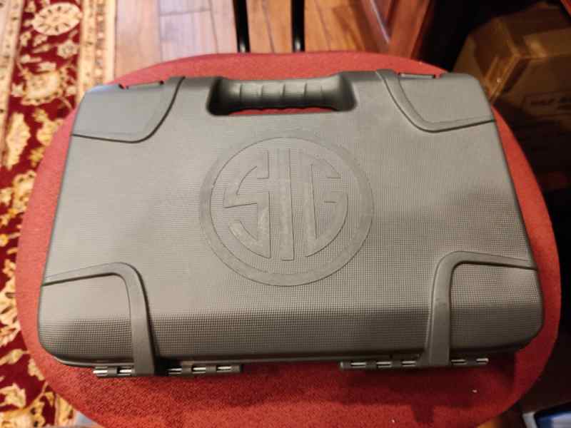 SIG 1911 Emperor Scorpion 45 ACP