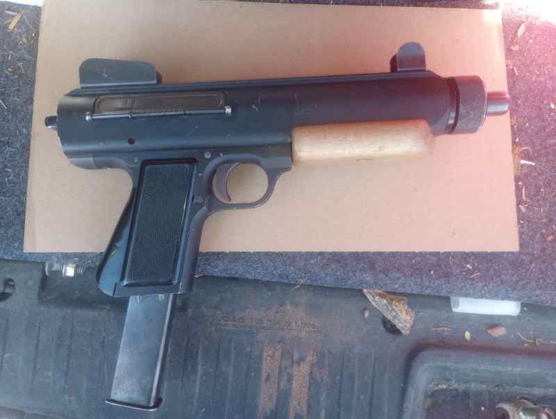 Early Wilkinson Linda 9mm pistol
