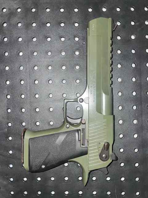 Desert eagle 50ae