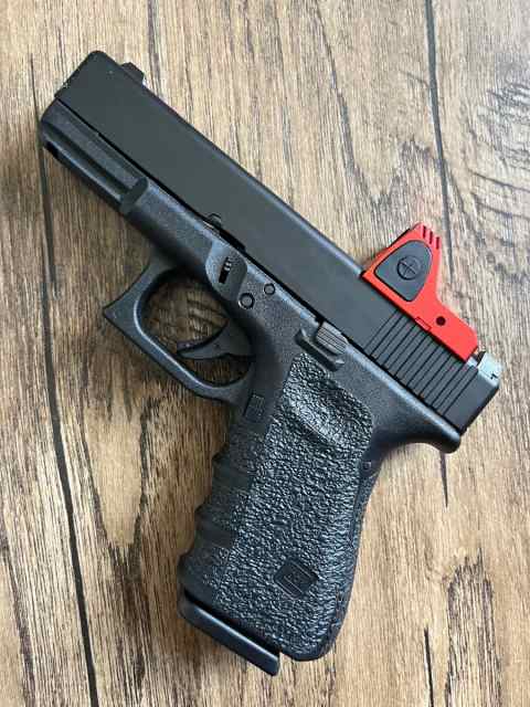 Glock 19 