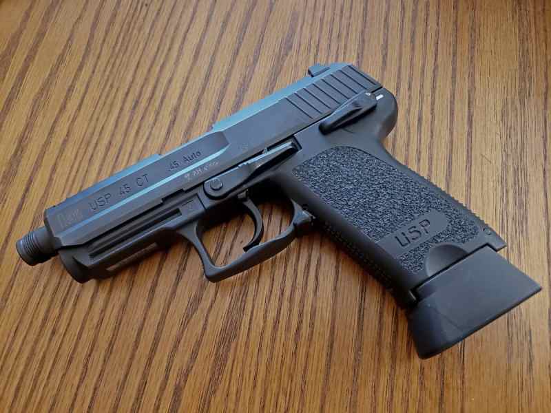 Heckler &amp; Koch USP 45 CT-V1 Compact Tactical AH 