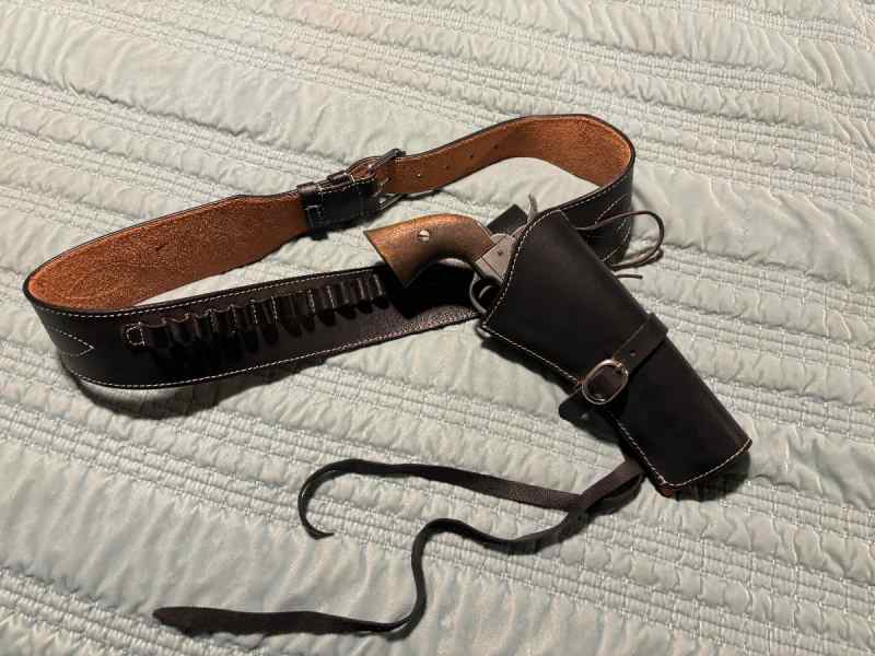 Western/Cowboy 38cal Belt and Holster