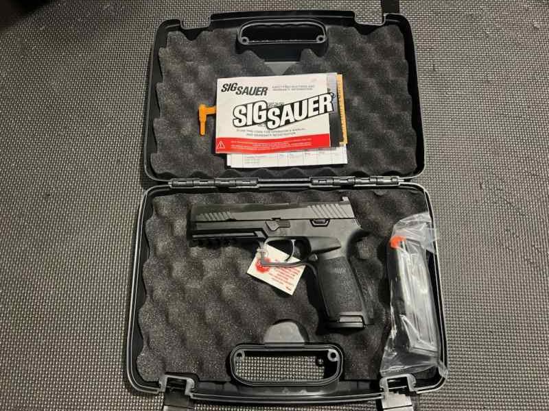NEW Sig P320 Nitron Full-Size