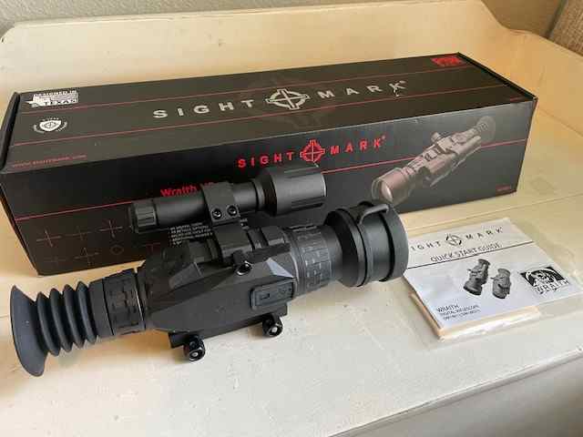 Sightmark Wraith 4-32X50