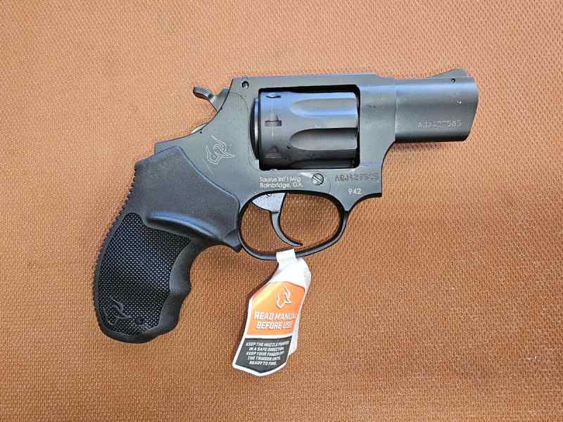 NEW IN BOX - Taurus 942 - 22LR - 2" - Black Matte