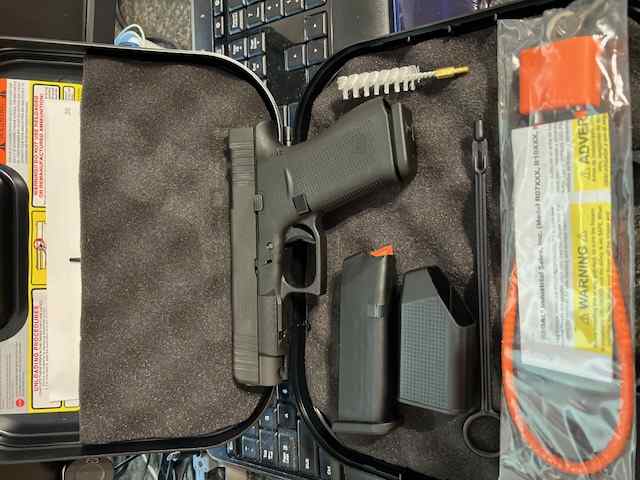 Glock G48 Black 9mm Compact  New in Box  $425