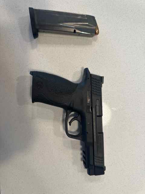 Smith and Wesson M&amp;P 45