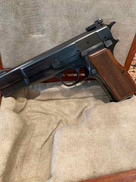 Browning Hi Power 9mm (2).jpeg