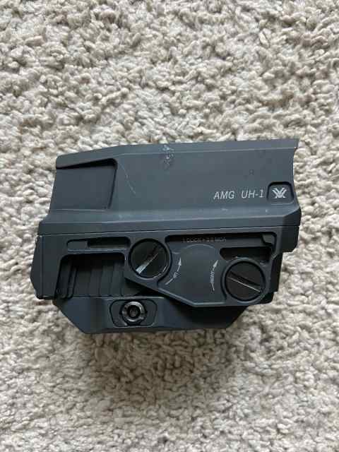 *Good Condition* - Vortex - AMG UH-1 Optic 