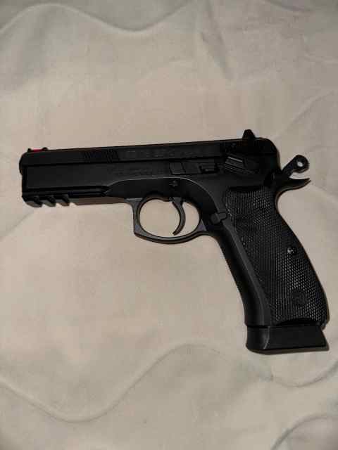 CZ75 SP01 9mm