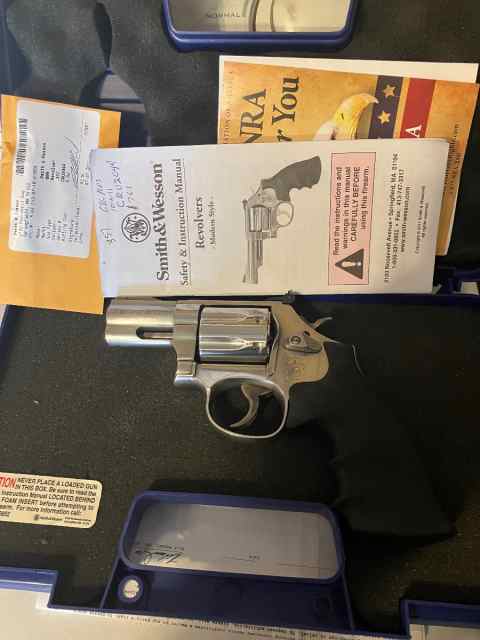 Smith &amp; Wesson 2” model 686+