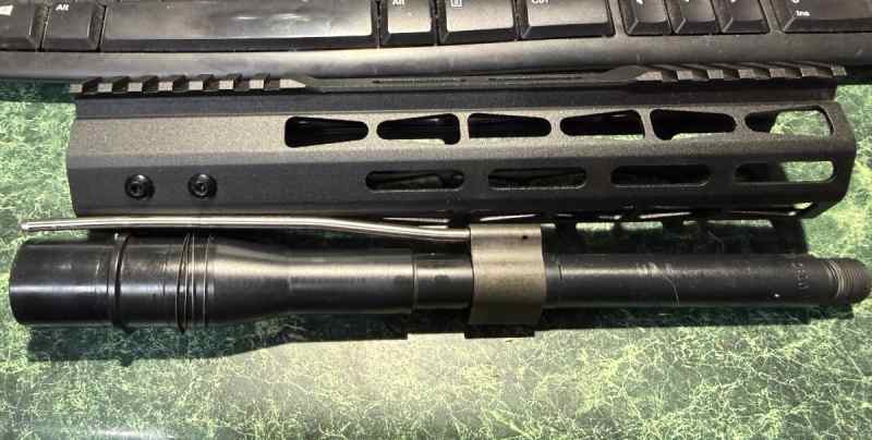 10.5" AR10 308 BARREL WITH HANDGUARD