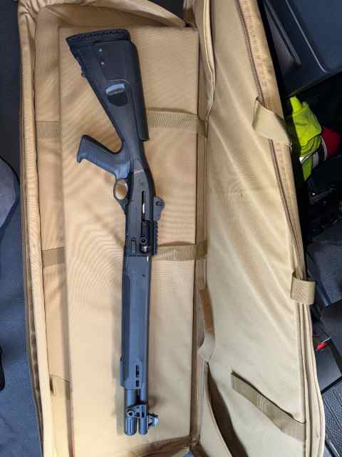 NEW Beretta 1301 tactical C LE MODEL MOD2