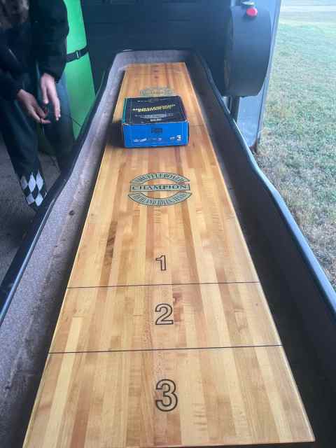 Shuffleboard table