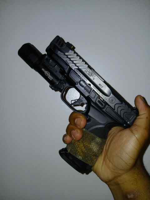 M&amp;P 2.0 Carry Comp Metal