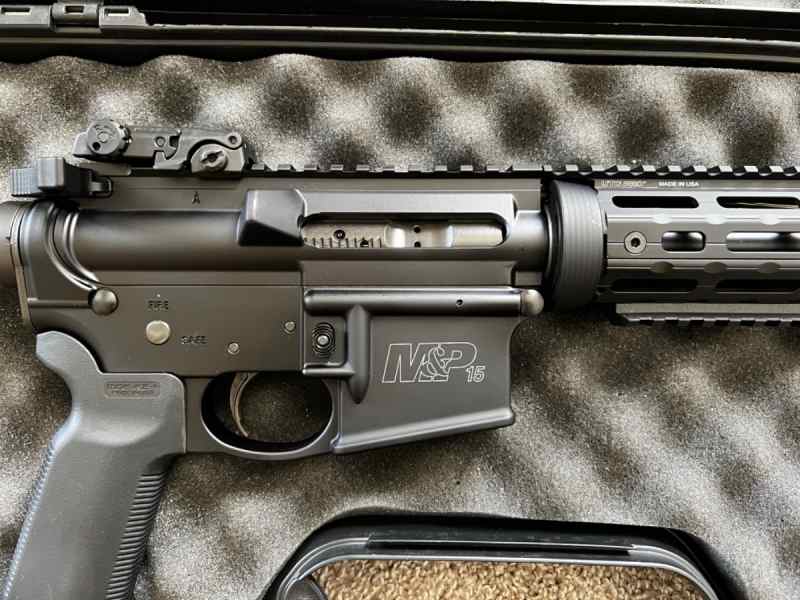 S&amp;W M&amp;P AR-15 Sport 556