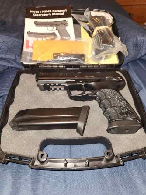 Hk 45 with 4 magazines for sale 