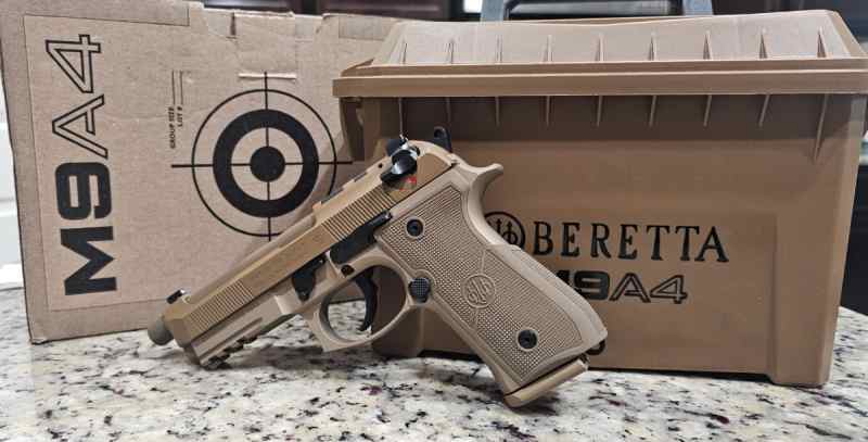 Beretta M9A4 9MM