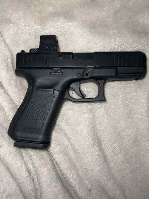 Glock 19 MOS W/ EPS full size Green Dot MRS