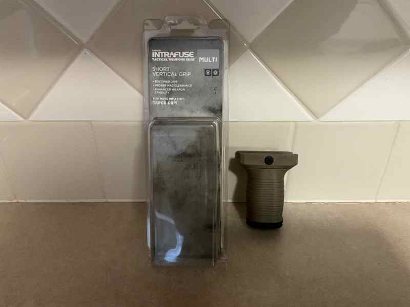NEW!!! Tapco FDE Short Vertical Grip