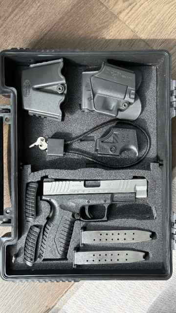 Springfield XDM 40cal