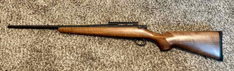 Howa 1500 Superlite Walnut .308 Win + Rangefinder